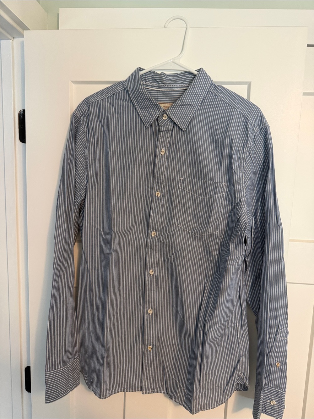 Fat Face Men's Navy and White Pinstripe Button-Up Shirt